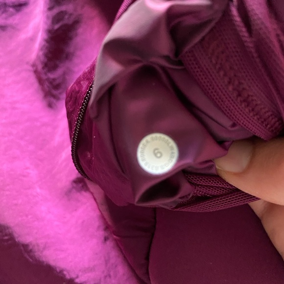 Like New! Lululemon Non-Stop REVERSIBLE Bomber Jacket 6 - Picture 10 of 11